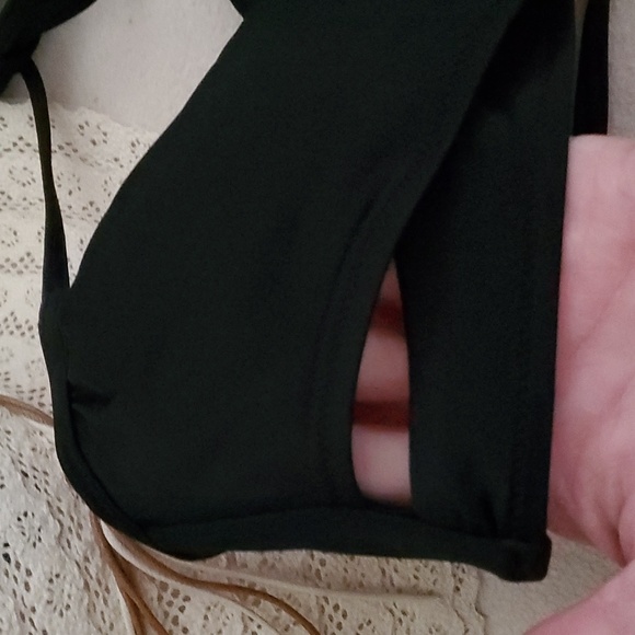 PINK VICTORIA'S SECRET Swimwear Bikini Top Ruffle Hem Bottom Swimsuit Set - Picture 4 of 12